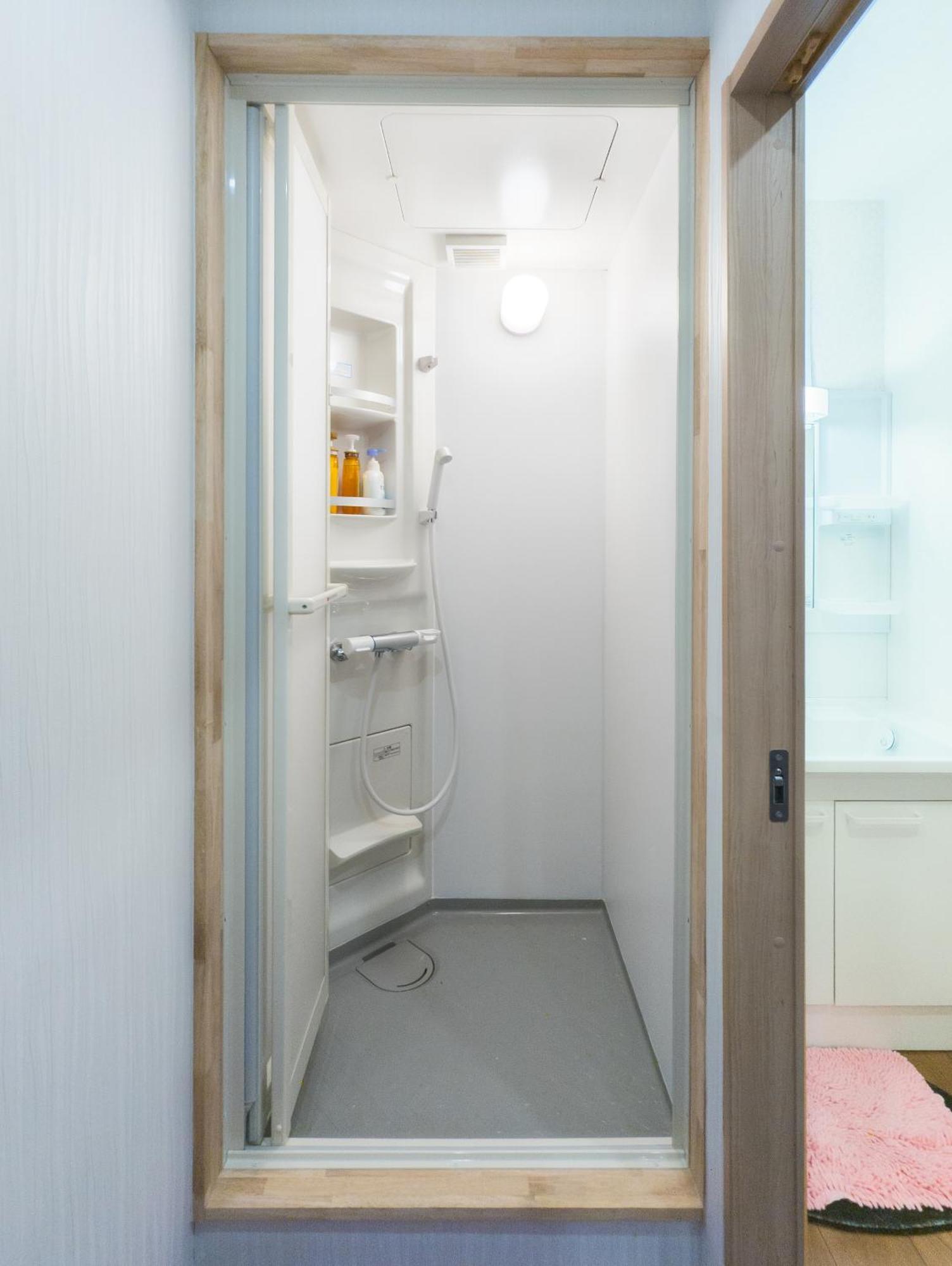 Apartamento 花園町駅から1分 難波から4分 今年リフォーム済み シャワー洗面トイレ各階付き 通天閣難波天王寺大阪城近々 Wi-Fi有り 星夜屋 Exterior foto